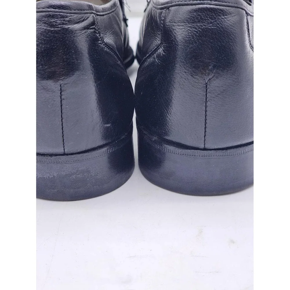 Florsheim Imperial Loafers Men 10 Black Leather Gold Hardware Moc Toe Shoe
